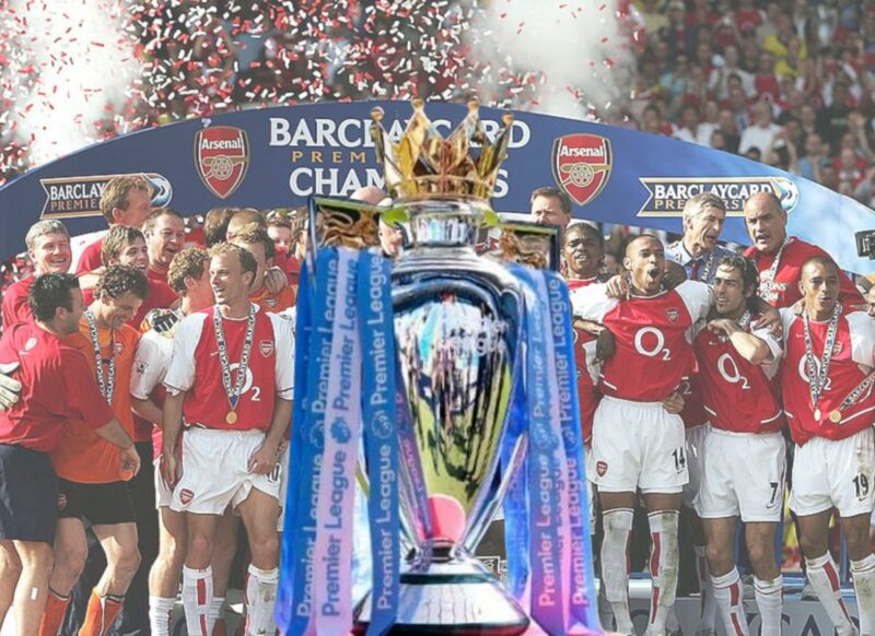 prikaz igrača arsenala i trofeja premijer lige